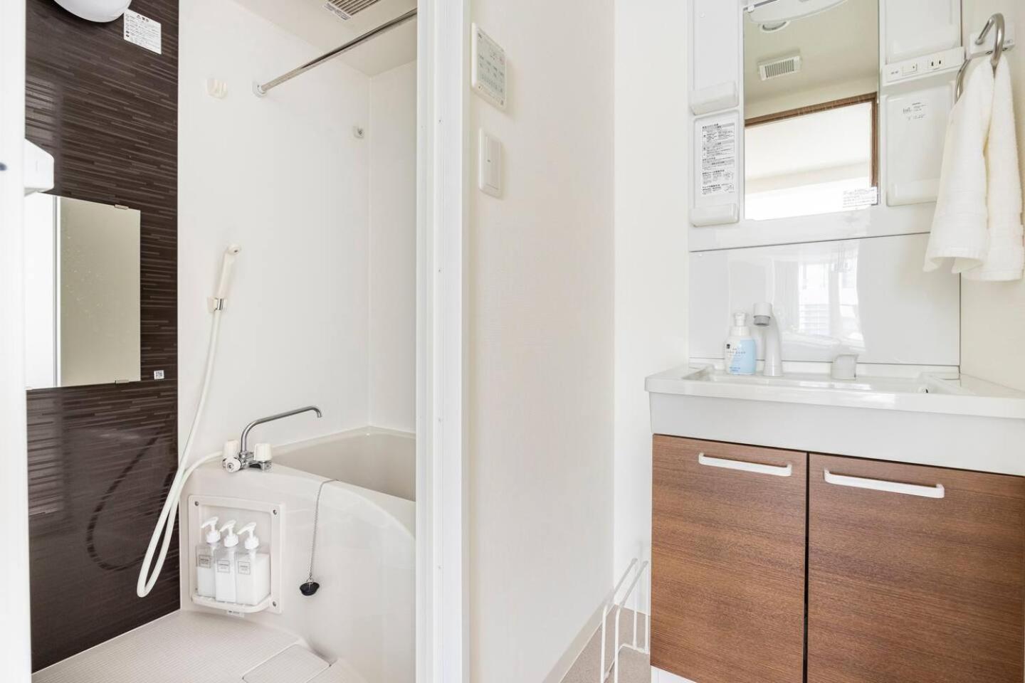 上野駅徒歩５分シングルベッド４台+ソファベッド２台 1ldk Apartment Präfektur Tokio