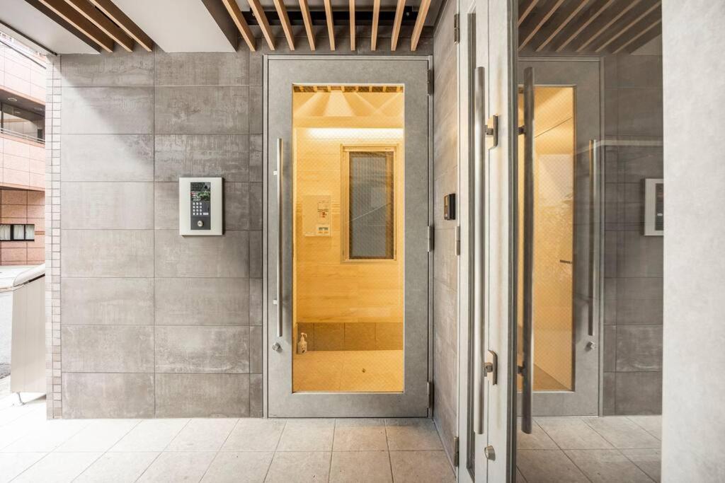 Appartement 上野駅徒歩５分シングルベッド４台+ソファベッド２台 1ldk