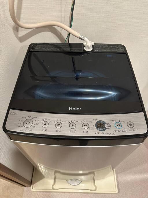 上野駅徒歩５分シングルベッド４台+ソファベッド２台 1ldk Appartement