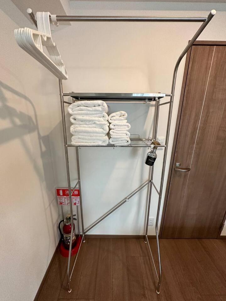 上野駅徒歩５分シングルベッド４台+ソファベッド２台 1ldk Appartement *